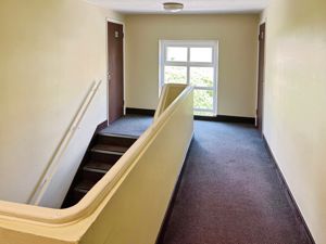 Communal area- click for photo gallery